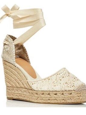 Castaner Carina Cream Crochet Espadrille Tie Ankle Wedges size 6